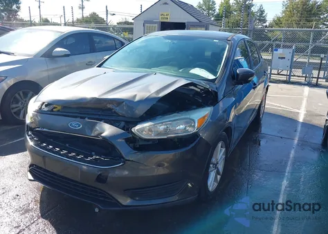 2015 Ford Focus Se z USA, uszkodzony, nr VIN 1FADP3F2XFL254674